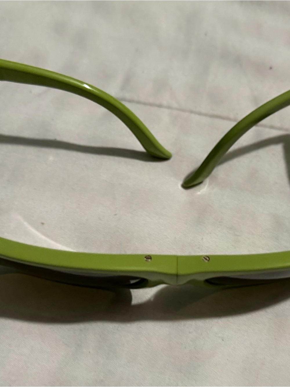 Burberry Neon Lime Green Men's Sunglasses with Brown Lenses - Picture 2 of 6